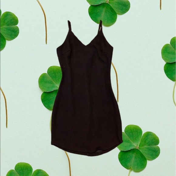 Dolly Girl Dresses & Skirts - Dolly Girl knit material little black dress